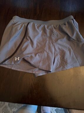 Under Armour Women's Athletic Shorts in Light Gray with Dark Trim